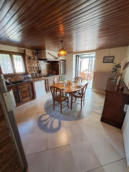 L'echappee Authentique-veranda-climatisee-barbecue Plaisance-du-Touch